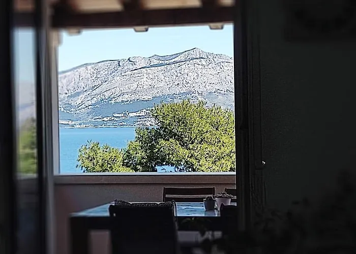 Apartament Nika Postira